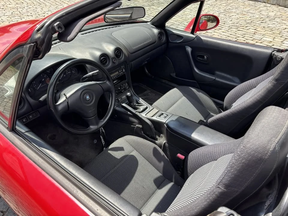 2000 Mazda NB MX-5 Miata - Image 10 of 20