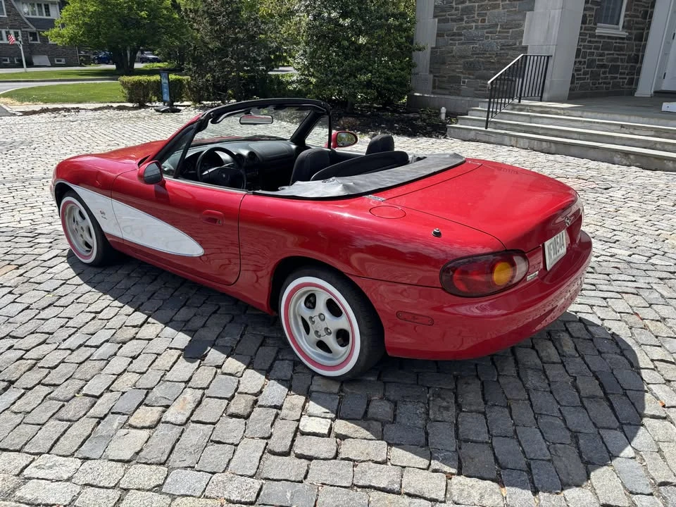 2000 Mazda NB MX-5 Miata - Image 5 of 20