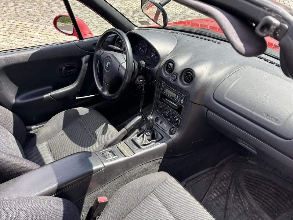2000 Mazda NB MX-5 Miata - Image 14 of 20