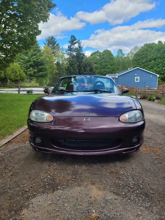 2000 Mazda NB MX-5 Miata - Image 2 of 12