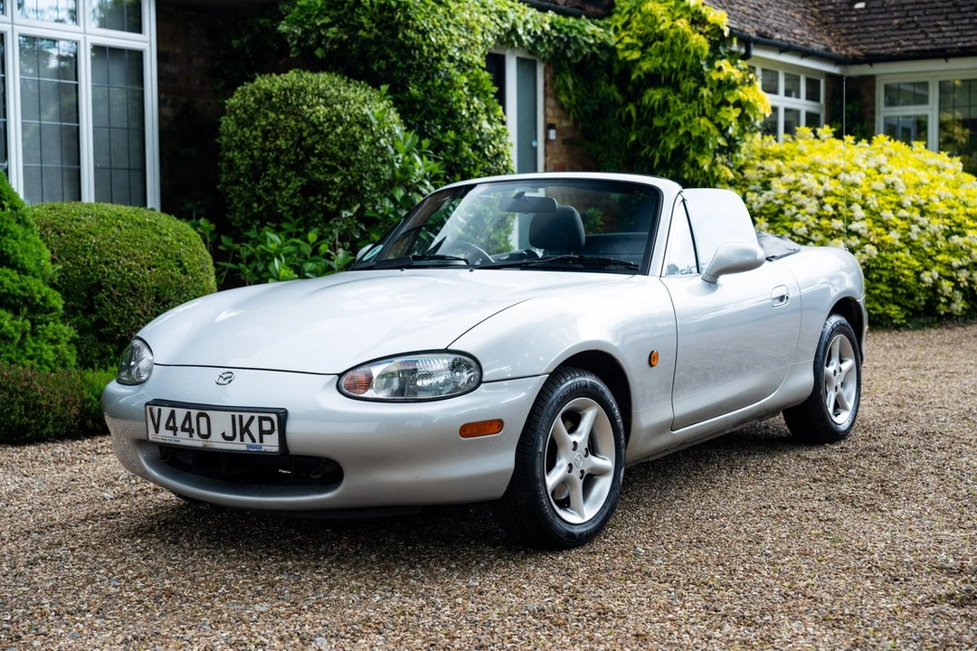2000 Mazda NB MX-5 Miata - Image 12 of 30
