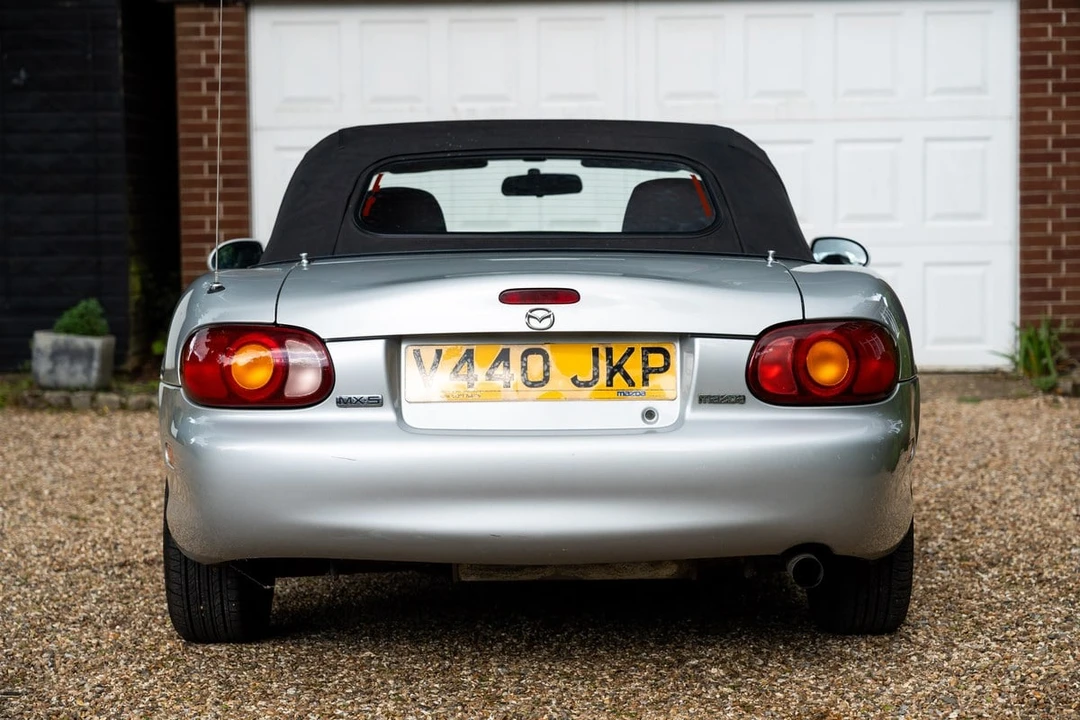 2000 Mazda NB MX-5 Miata - Image 26 of 30