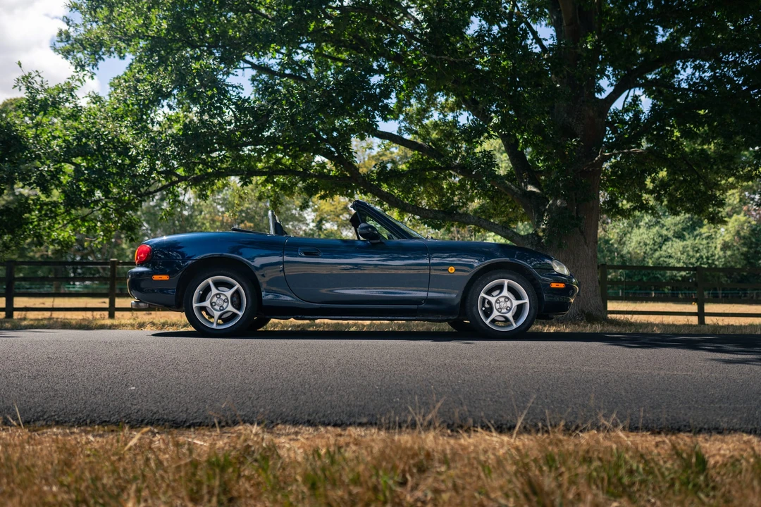2000 Mazda NB MX-5 Miata - Image 15 of 31