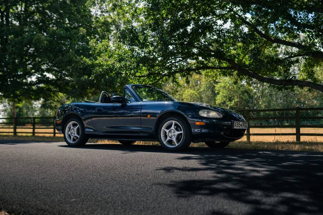 2000 Mazda NB MX-5 Miata - Image 13 of 31