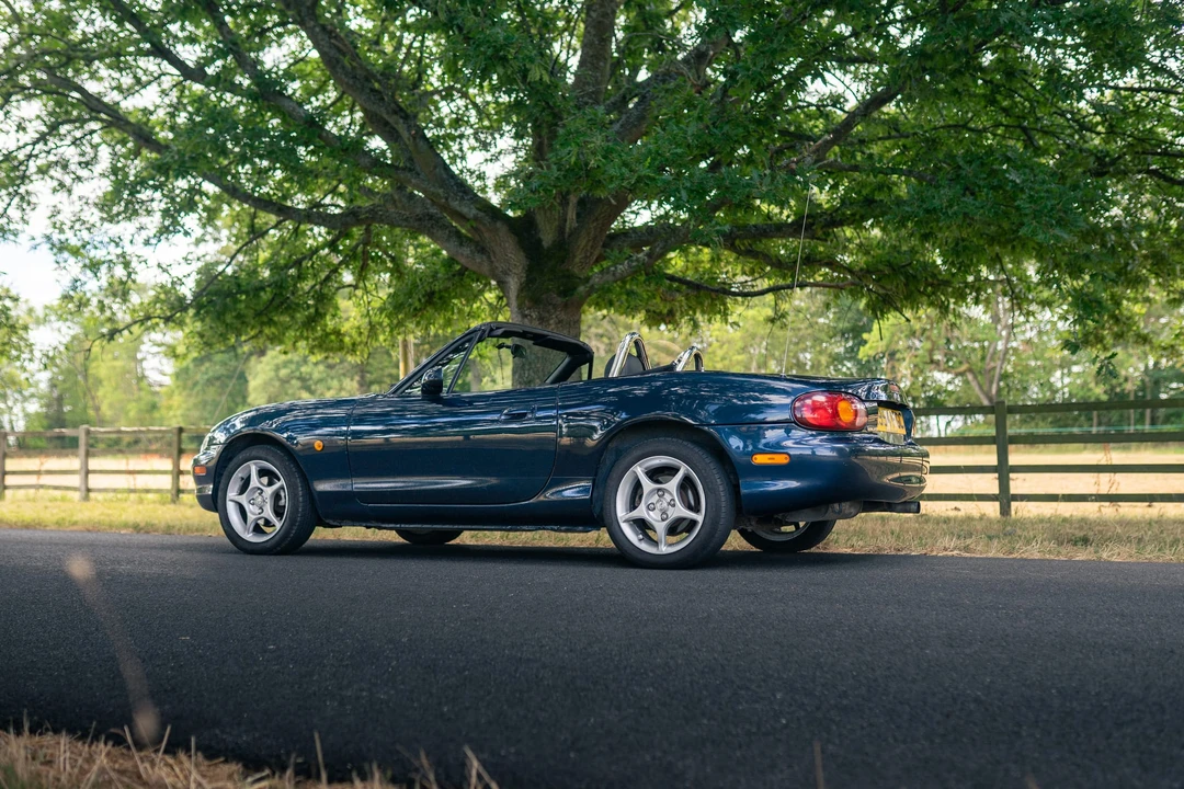 2000 Mazda NB MX-5 Miata - Image 29 of 31