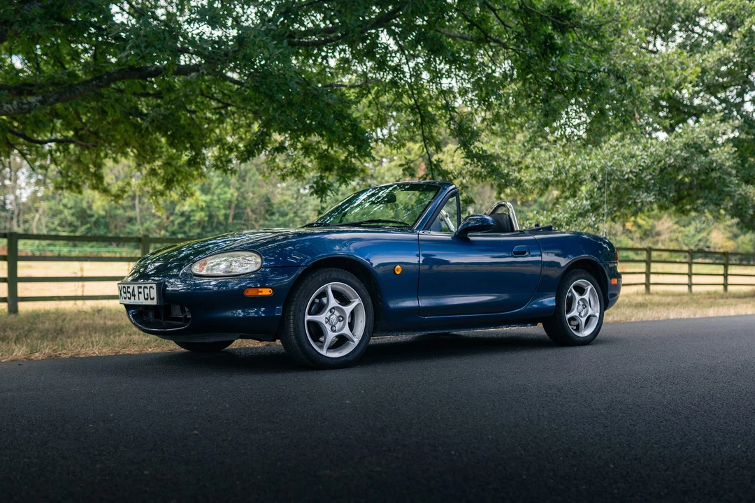 2000 Mazda NB MX-5 Miata - Image 4 of 31