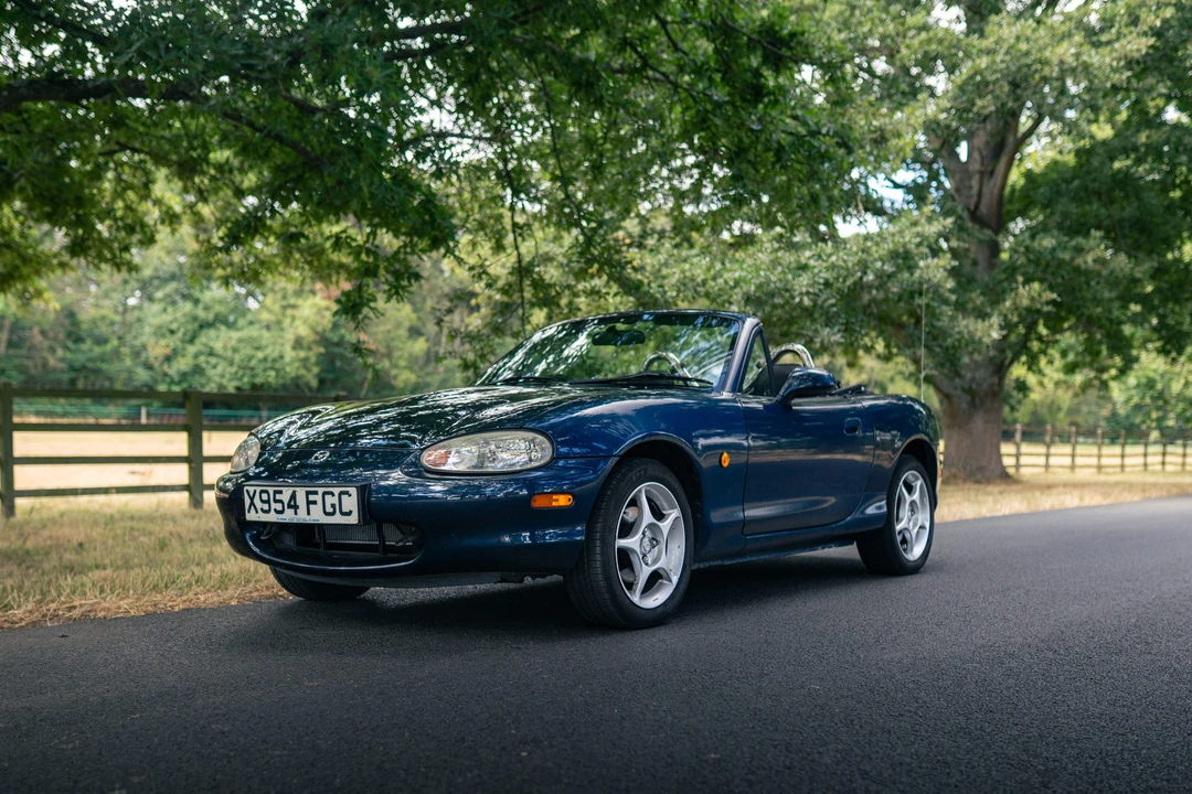 2000 Mazda NB MX-5 Miata - Image 5 of 31