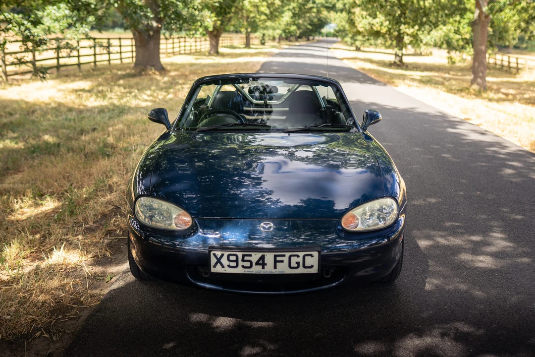 2000 Mazda NB MX-5 Miata - Image 9 of 31