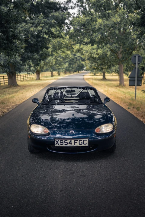 2000 Mazda NB MX-5 Miata - Image 11 of 31