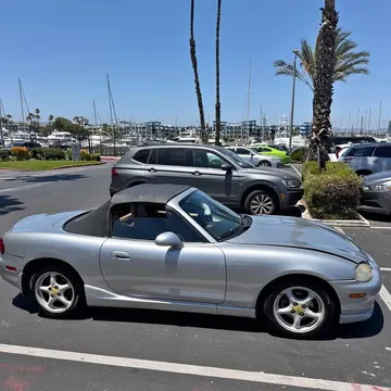 2000 Mazda MX-5 Base