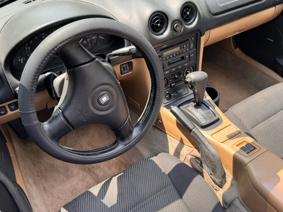 2000 Mazda NB MX-5 Miata - Image 12 of 20