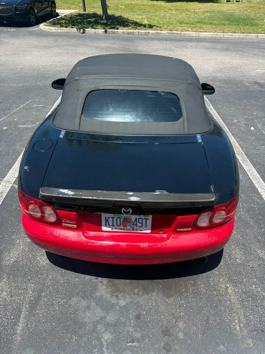 2000 Mazda - Image 6 of 13