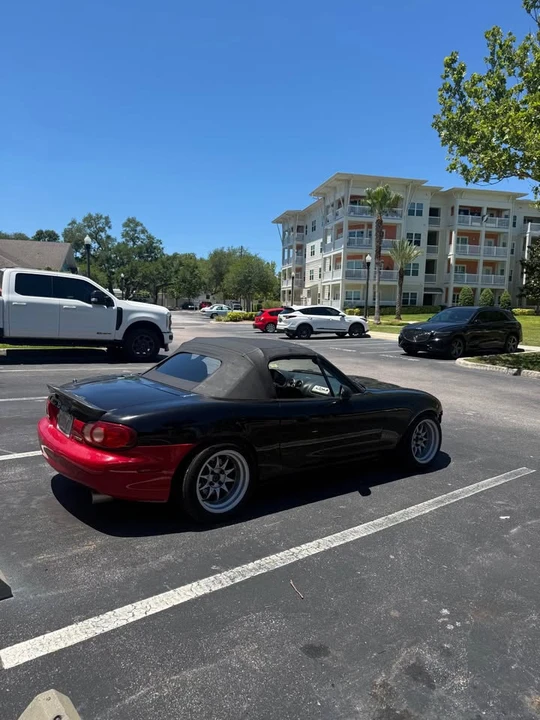 2000 Mazda - Image 5 of 13