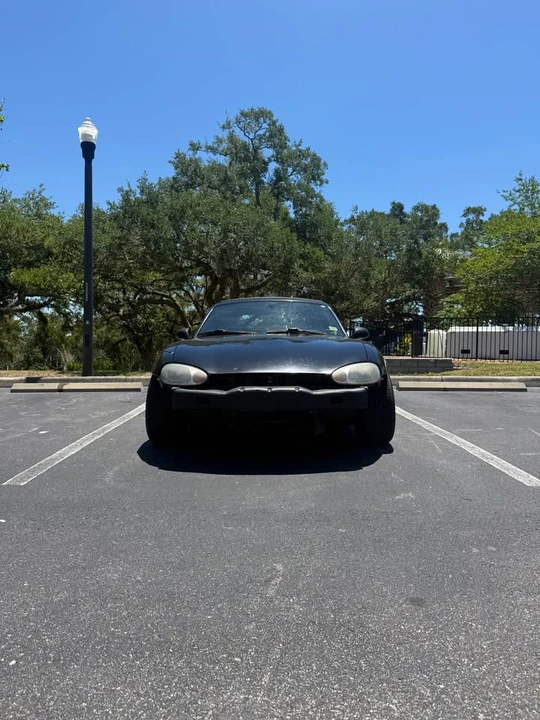 2000 Mazda - Image 3 of 13