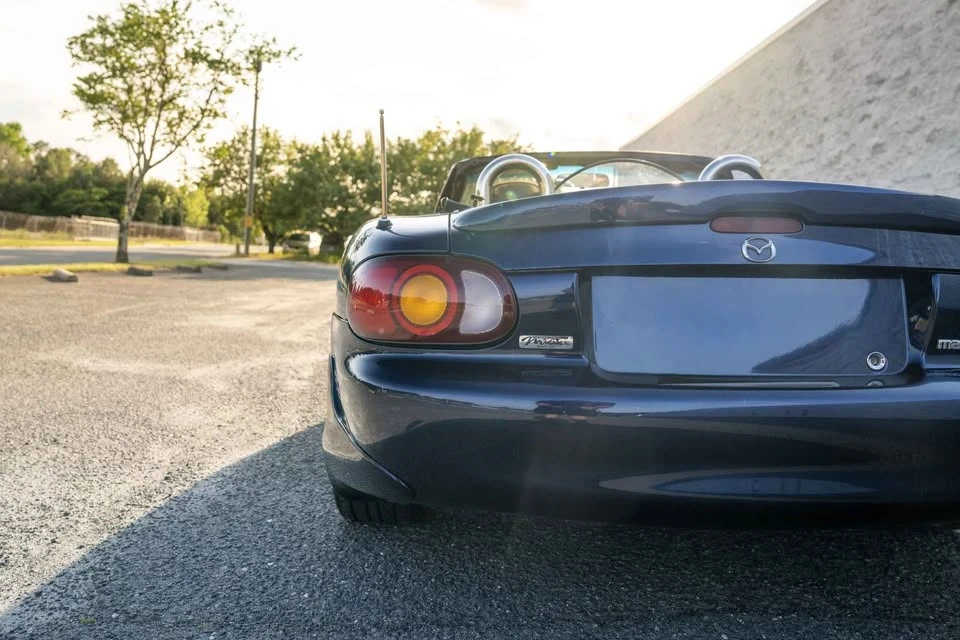 2000 Mazda NB MX-5 Miata - Image 5 of 20