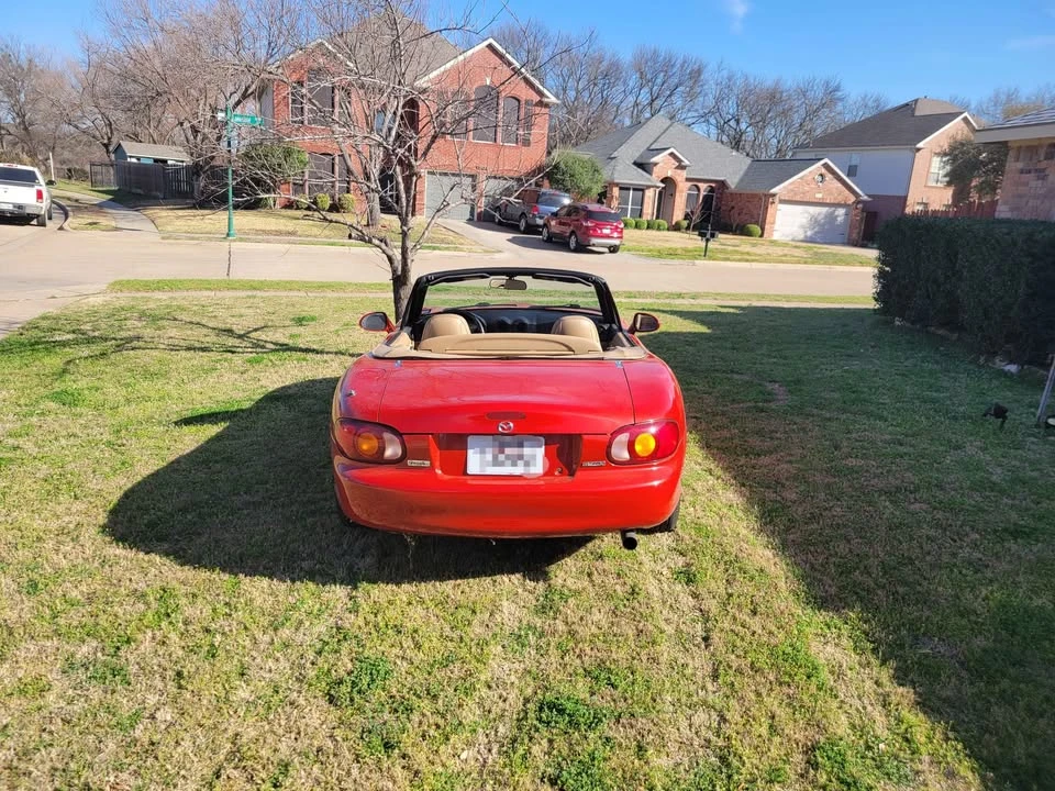 2000 Mazda NB MX-5 Miata - Image 18 of 20