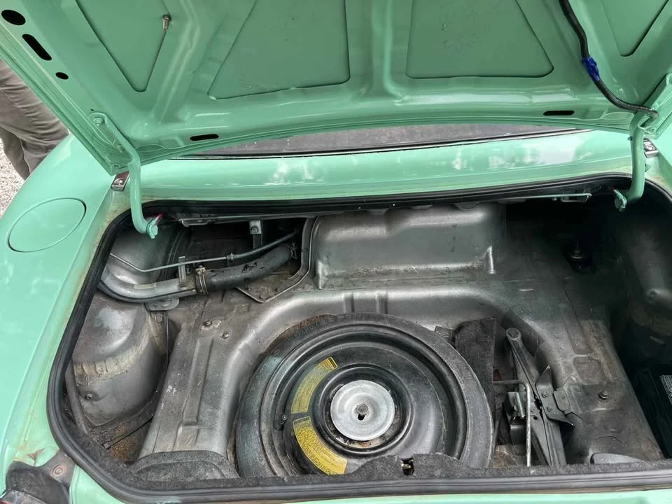 2000 Mazda NB MX-5 Miata - Image 8 of 9