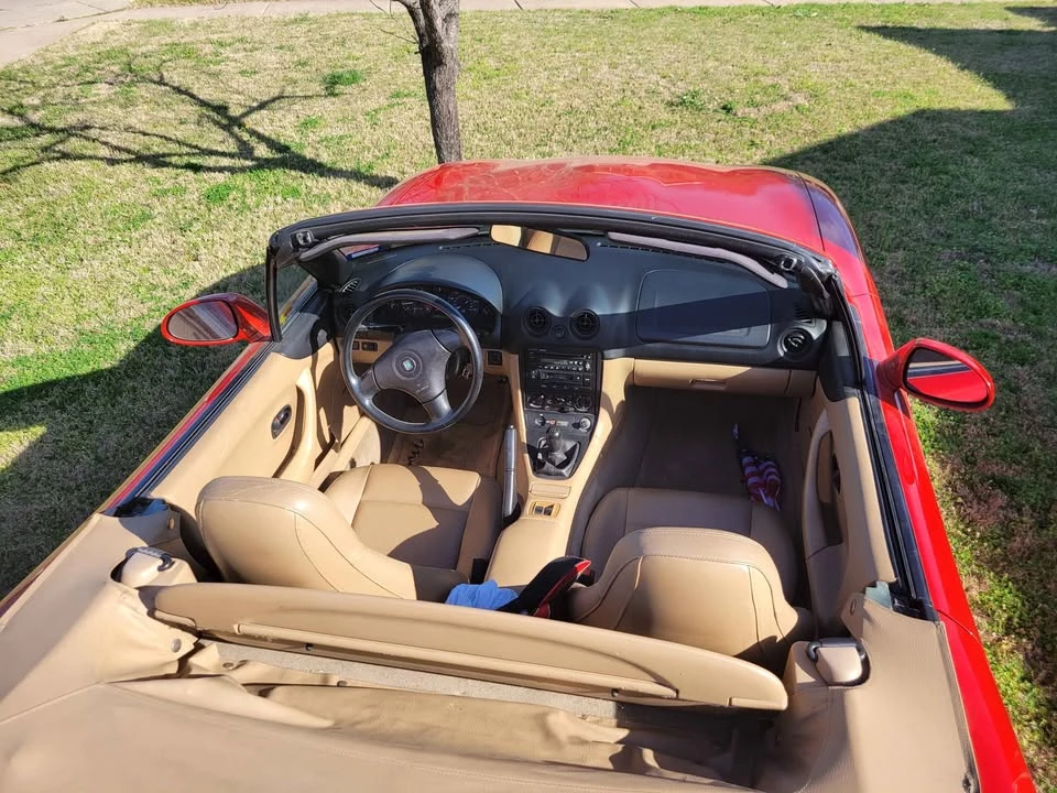 2000 Mazda NB MX-5 Miata - Image 15 of 20