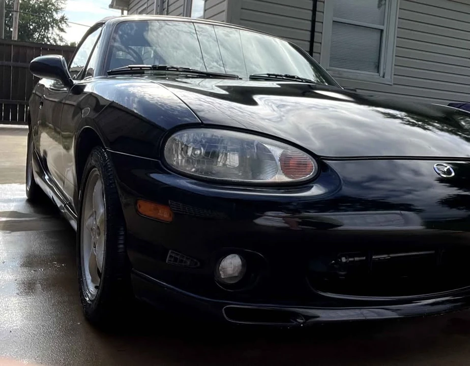 2000 Mazda NB MX-5 Miata - Image 2 of 9