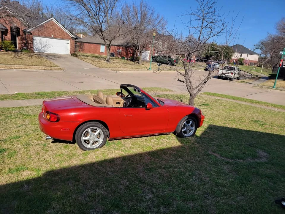 2000 Mazda NB MX-5 Miata - Image 19 of 20