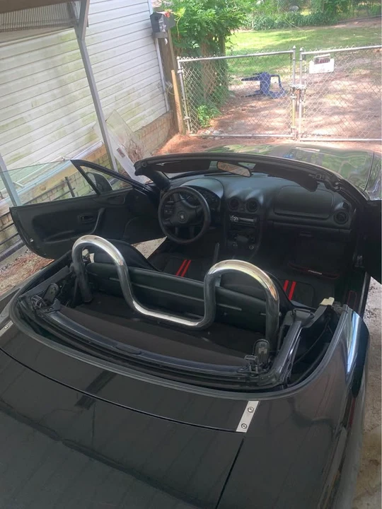 2000 Mazda NB MX-5 Miata - Image 8 of 9