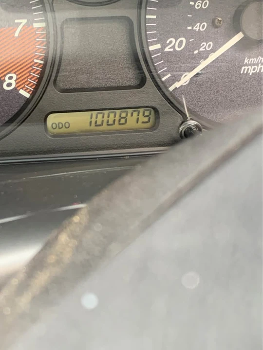 2000 Mazda NB MX-5 Miata - Image 2 of 9