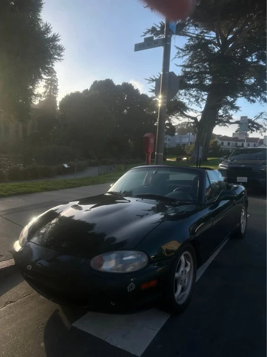 2000 Mazda NB MX-5 Miata - Image 2 of 14