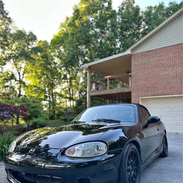 2000 Mazda MX-5 Convertible