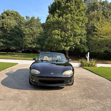 2000 Mazda MX-5 Miata Convertible