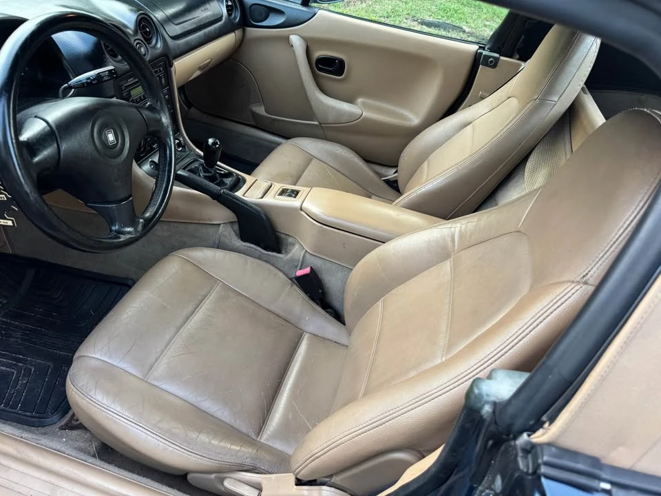 2000 Mazda NB MX-5 Miata - Image 8 of 10