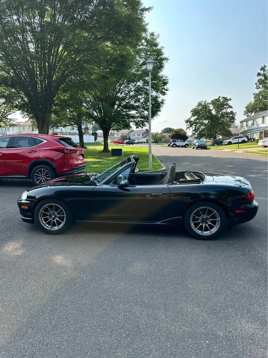 2000 Mazda NB MX-5 Miata - Image 8 of 13