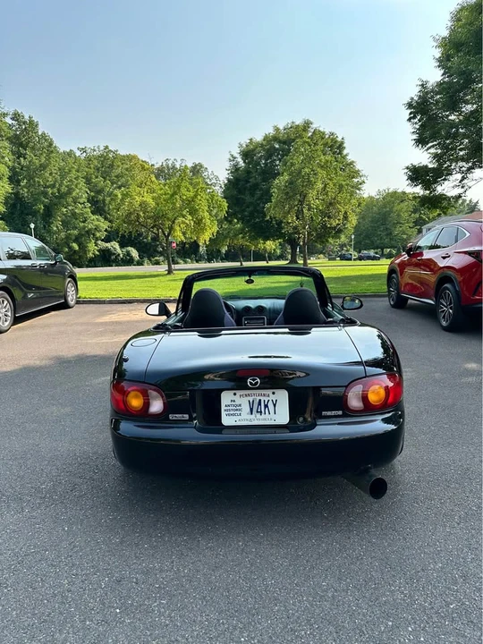 2000 Mazda NB MX-5 Miata - Image 6 of 13