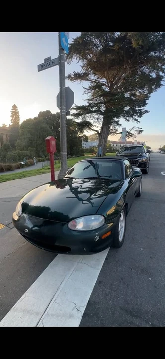 2000 Mazda NB MX-5 Miata - Image 2 of 11