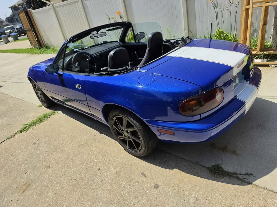2000 Mazda NB MX-5 Miata - Image 3 of 9