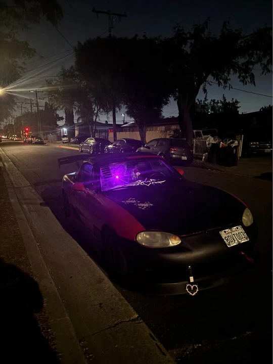 2000 Mazda NB MX-5 Miata - Image 6 of 7