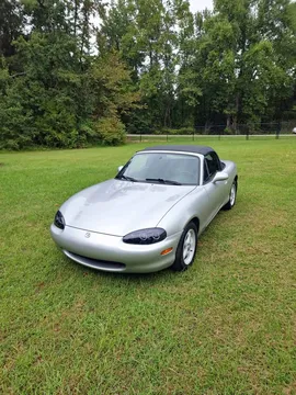 2000 Mazda MX-5 Miata Convertible