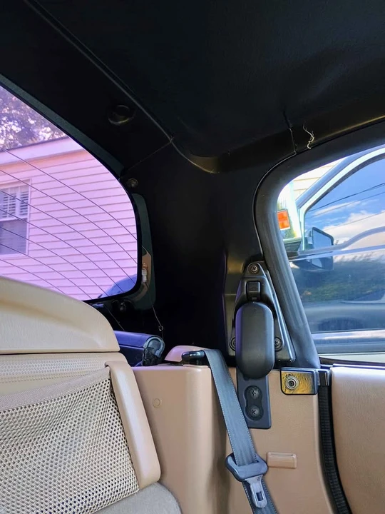 2000 Mazda NB MX-5 Miata - Image 9 of 20