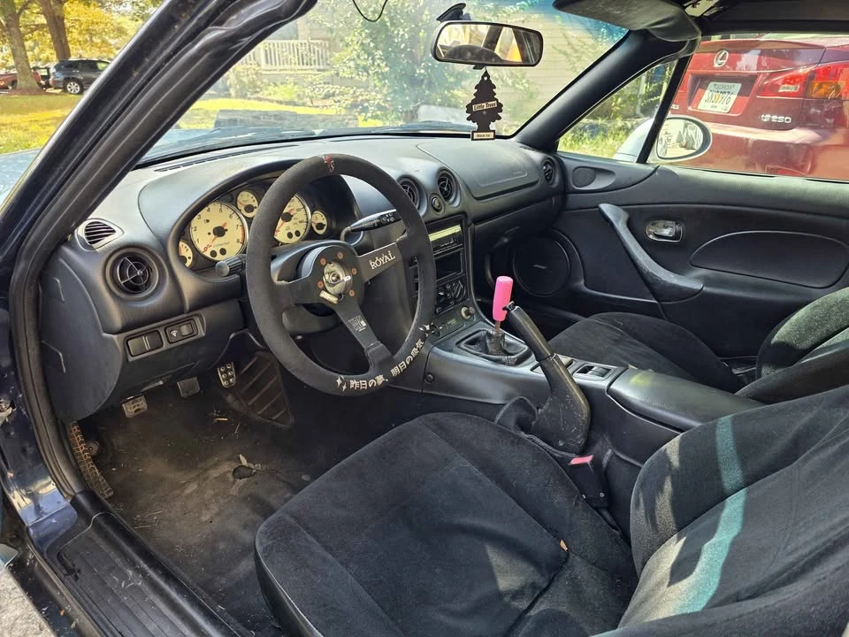 2000 Mazda NB MX-5 Miata - Image 5 of 13