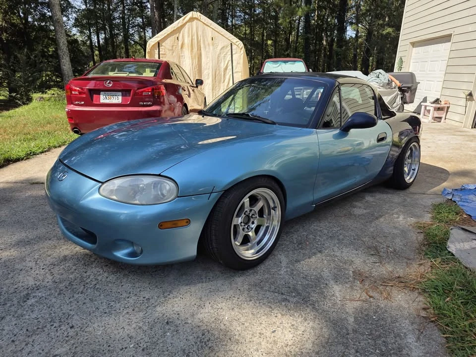 2000 Mazda NB MX-5 Miata - Image 2 of 13