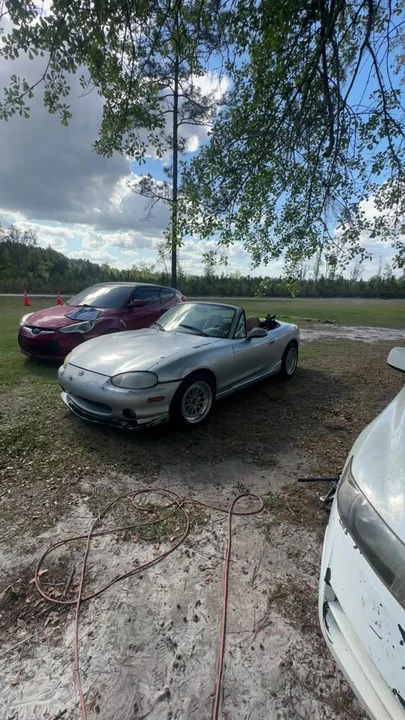 2000 Mazda NB MX-5 Miata - Image 10 of 10