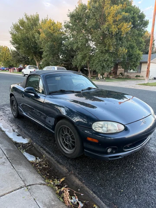 2000 Mazda NB MX-5 Miata - Image 14 of 19