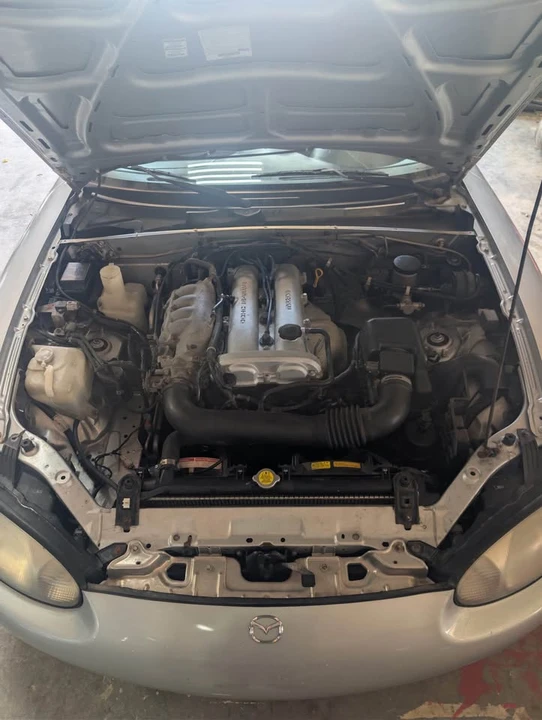 2000 Mazda NB MX-5 Miata - Image 4 of 7
