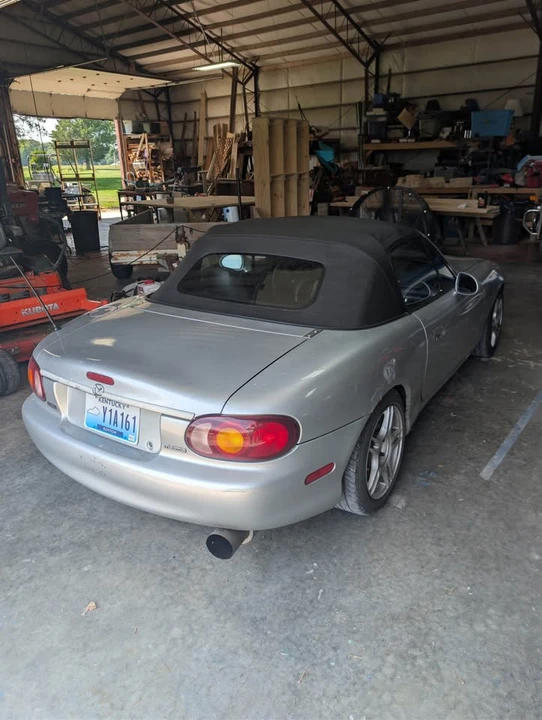 2000 Mazda NB MX-5 Miata - Image 3 of 7