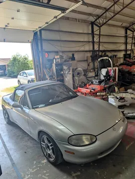 2000 Mazda MX-5 Convertible
