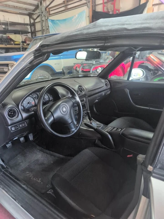 2000 Mazda NB MX-5 Miata - Image 5 of 7