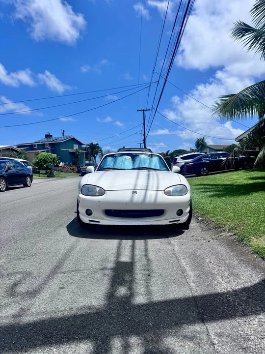 2000 Mazda NB MX-5 Miata - Image 3 of 7