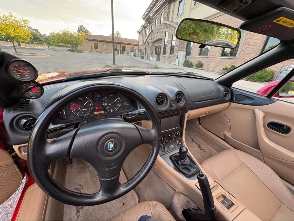 2000 Mazda NB MX-5 Miata - Image 19 of 21
