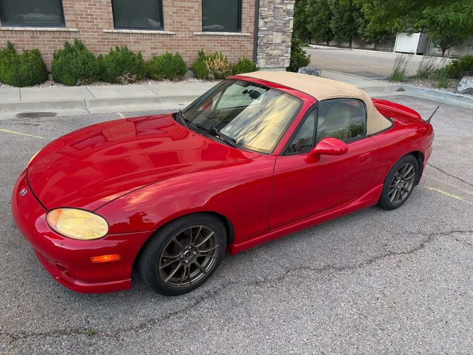 2000 Mazda NB MX-5 Miata - Image 13 of 21