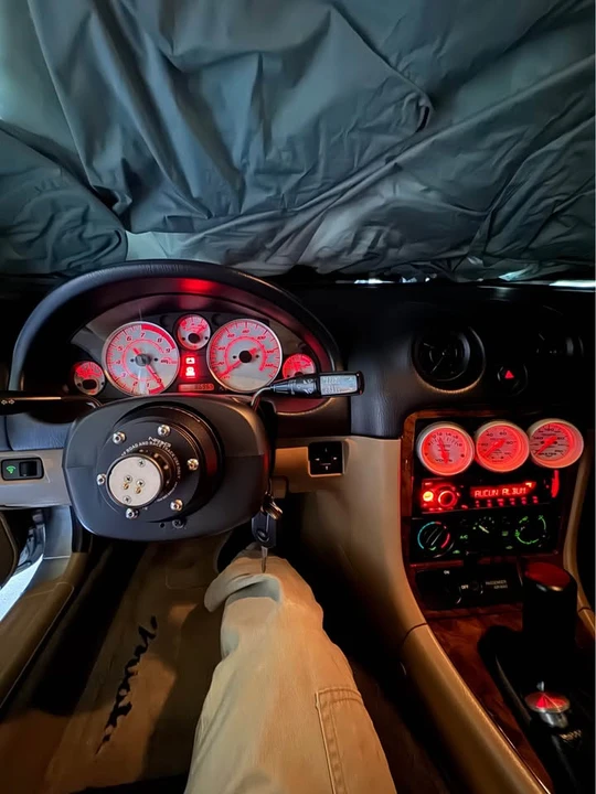 2000 Mazda NB MX-5 Miata - Image 4 of 20