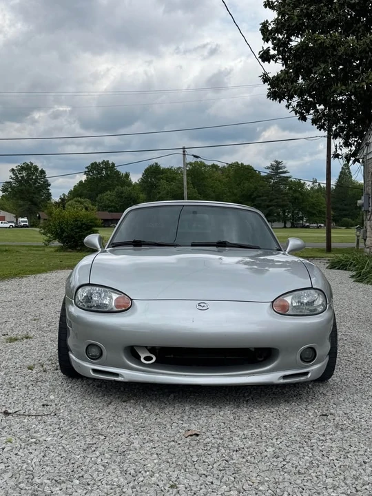 2000 Mazda NB MX-5 Miata - Image 5 of 20